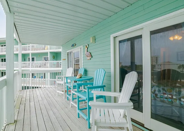 Docks On Old River 11b By Pkrm * Pensacola